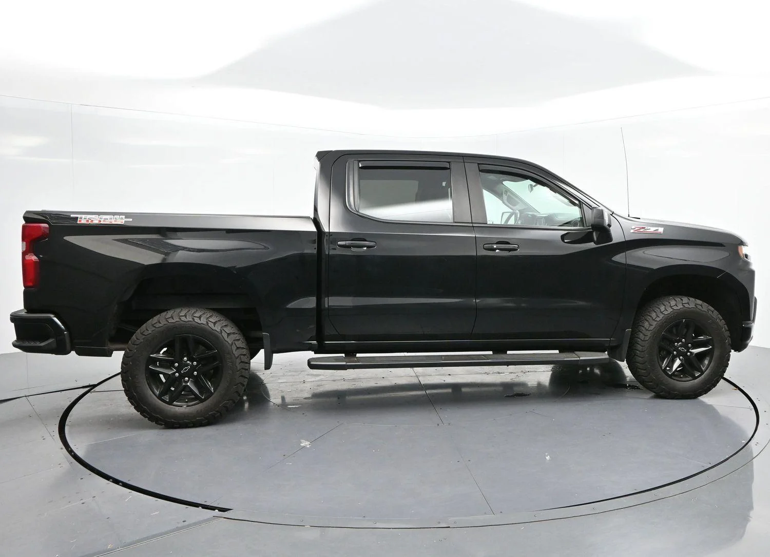 Used 2020 Black Chevrolet LT Trail Boss image 8