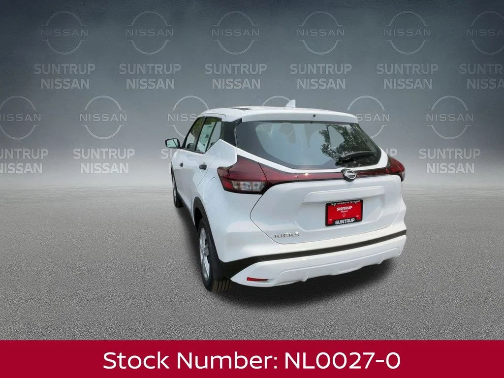 2025 Nissan KICKS PLAY Base - Photo 9