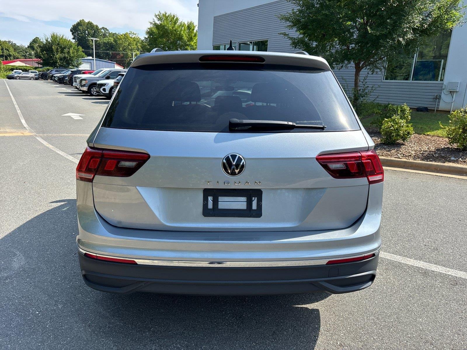 Used 2024 Pyrite Silver Metallic Volkswagen S image 4