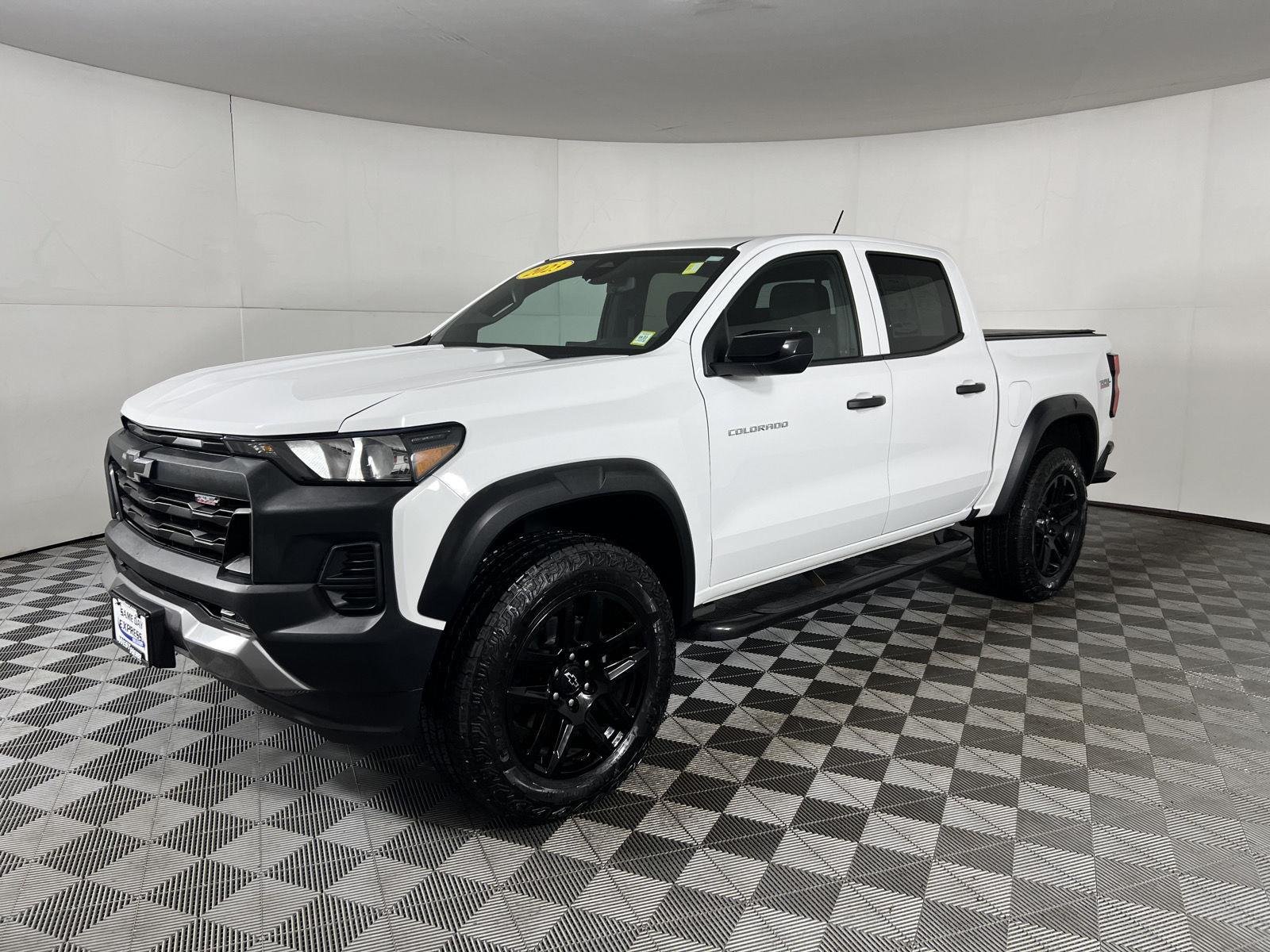 Used 2023 Summit White Chevrolet Trail Boss image 15