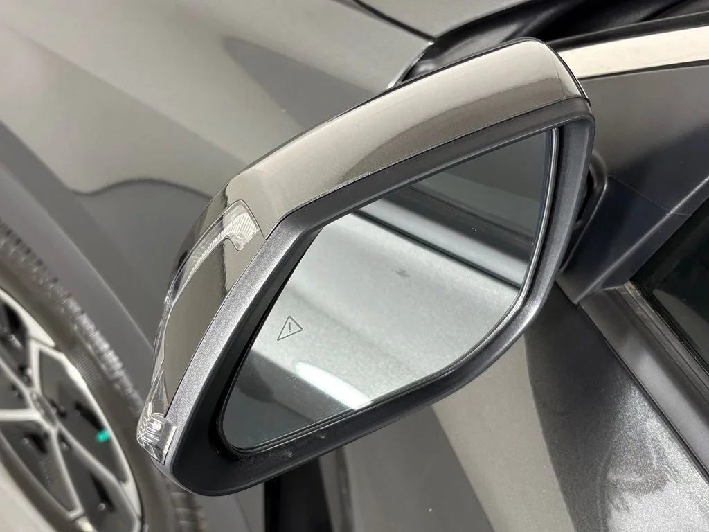 New 2026 Interstellar Gray Kia EX image 13
