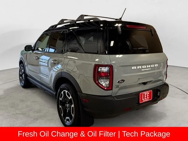 Used 2023 Cactus Gray Ford Outer Banks image 3