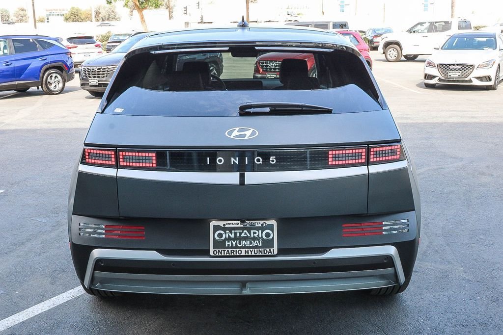 New 2026 Gray Hyundai SEL image 7