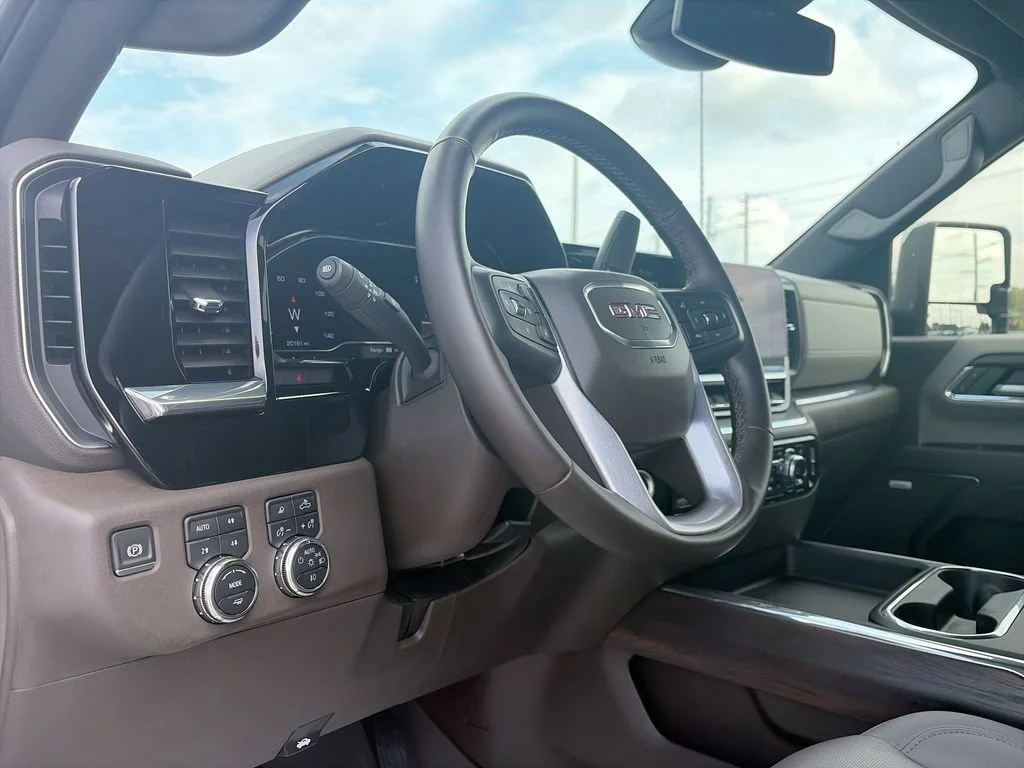 2024 GMC Sierra 2500HD SLT - Photo 18