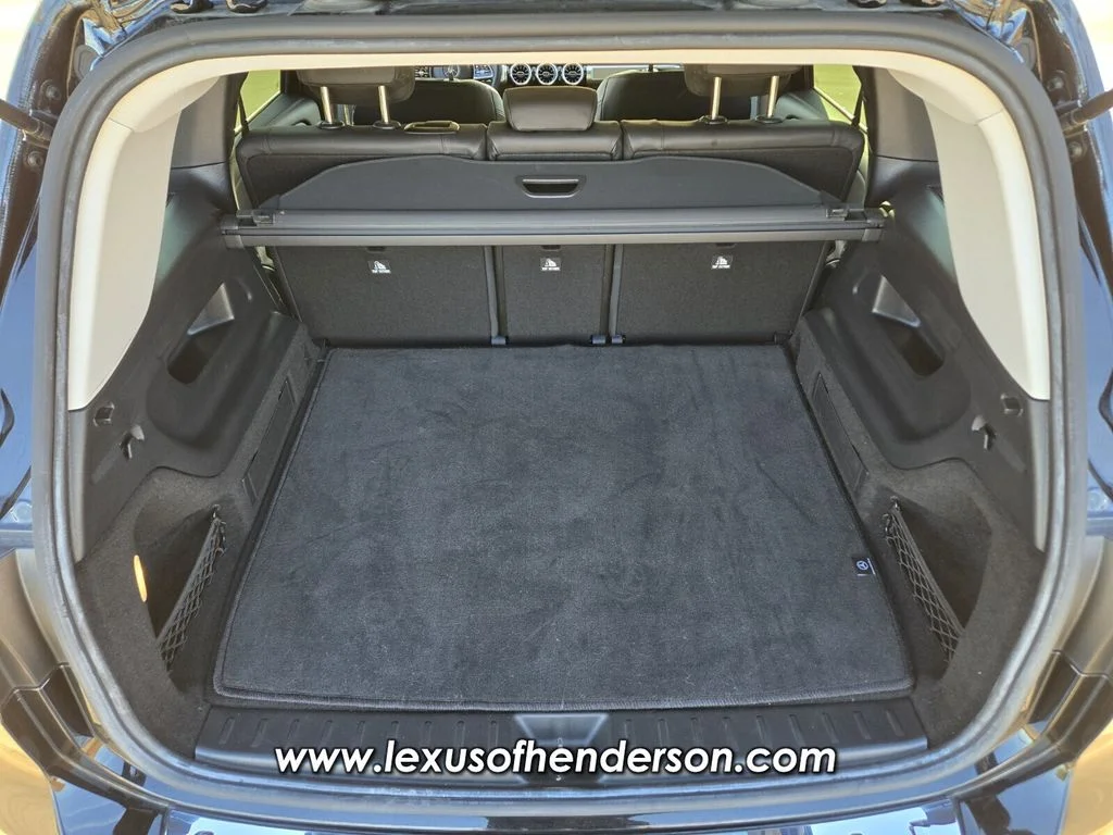 Used 2022 Black Mercedes-Benz GLB 250 image 12