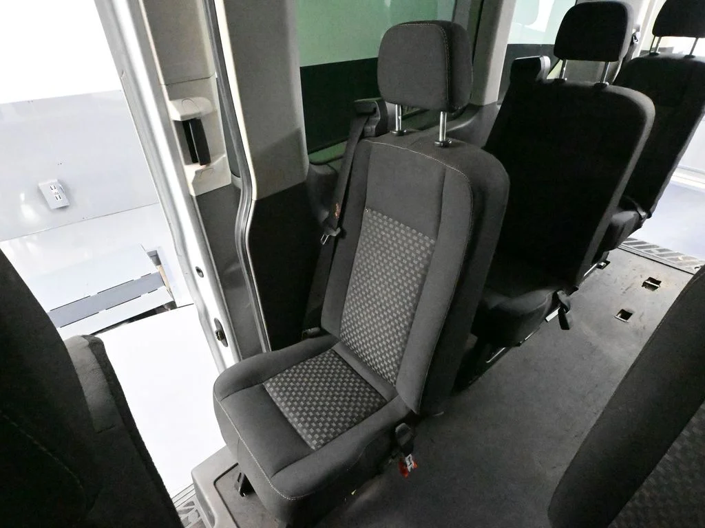 Used 2023 White Ford XL image 36