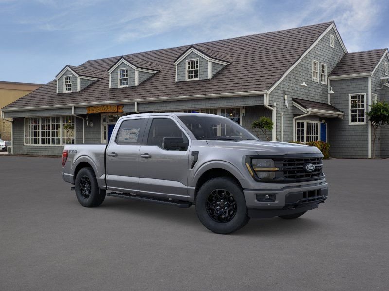 New 2026 Carbonized Gray Metallic Ford XLT image 7
