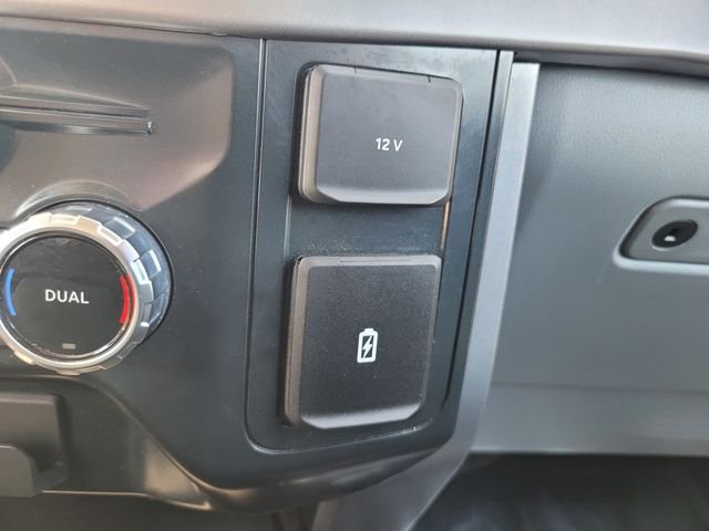 Used 2025  Ford XLT image 26