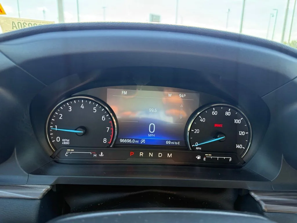 Used 2020 Red Ford Limited image 14