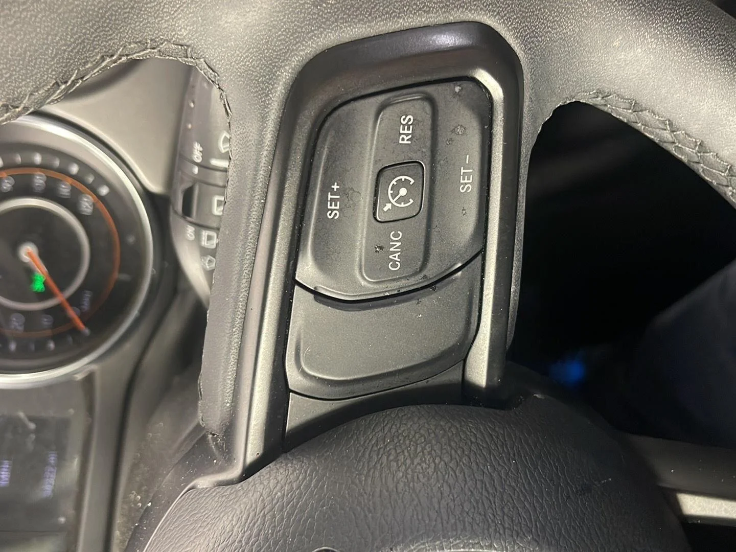 Used 2023 Bright White Clearcoat Jeep Sport S image 21