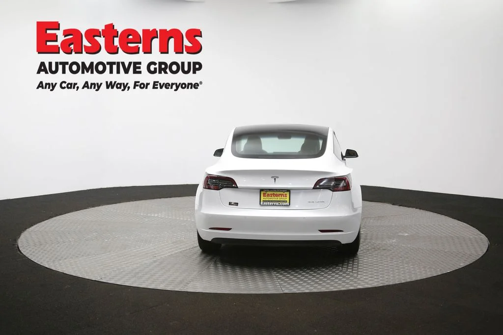 Used 2022 White Tesla Long Range image 32