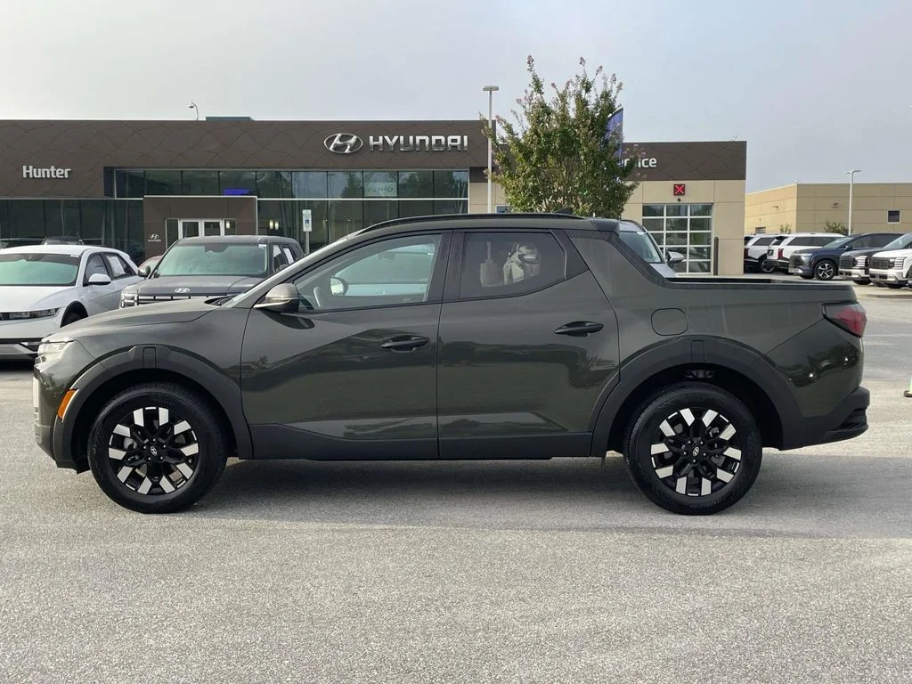 Used 2026 Rockwood Green Hyundai SEL image 25