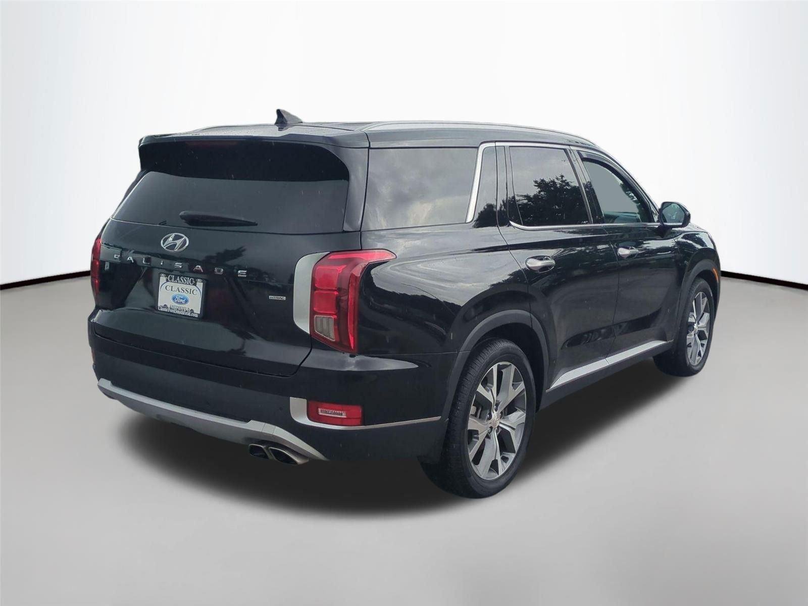 Used 2022 Abyss Black Pearl Hyundai SEL image 5
