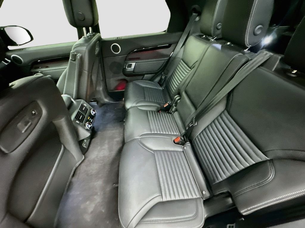 Used 2025 White Land Rover S image 25