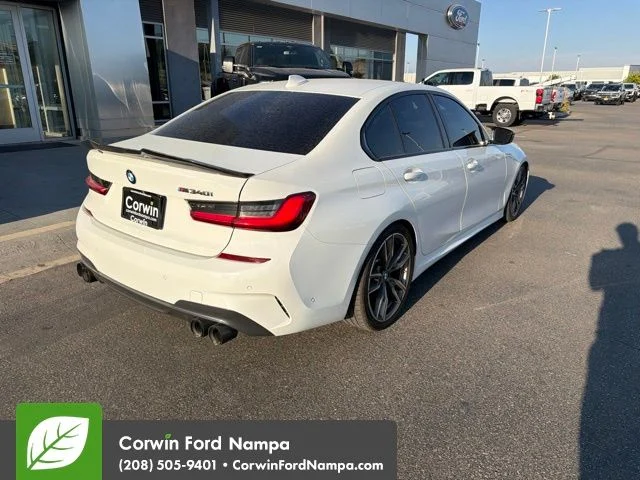 Used 2020 White BMW M340i image 7