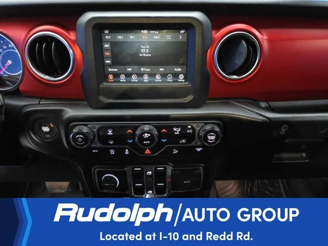 Used 2021 Bright White Clearcoat Jeep Unlimited Rubicon image 19