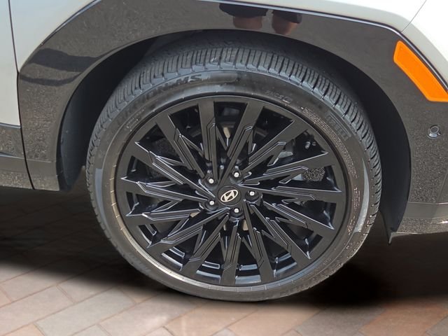 Used 2025 Shimmering Silver Hyundai Calligraphy image 28