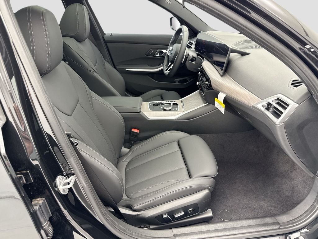 New 2026 Black Sapphire Metallic BMW 330i image 19