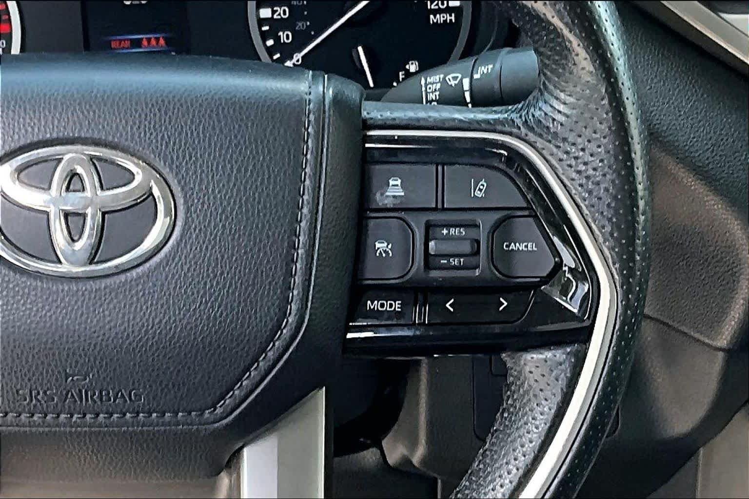 Used 2023 Ice Cap Toyota SR5 image 24