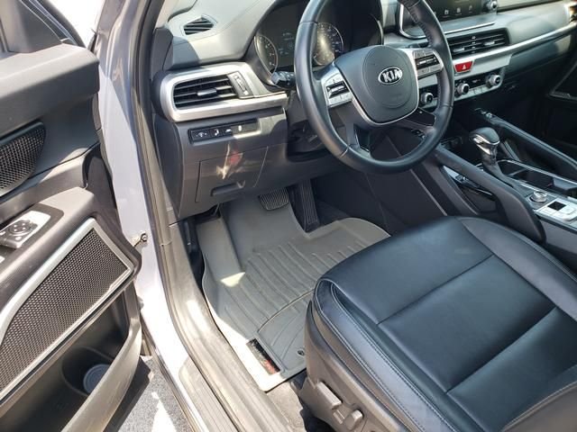 Used 2021 Silver Kia S image 10