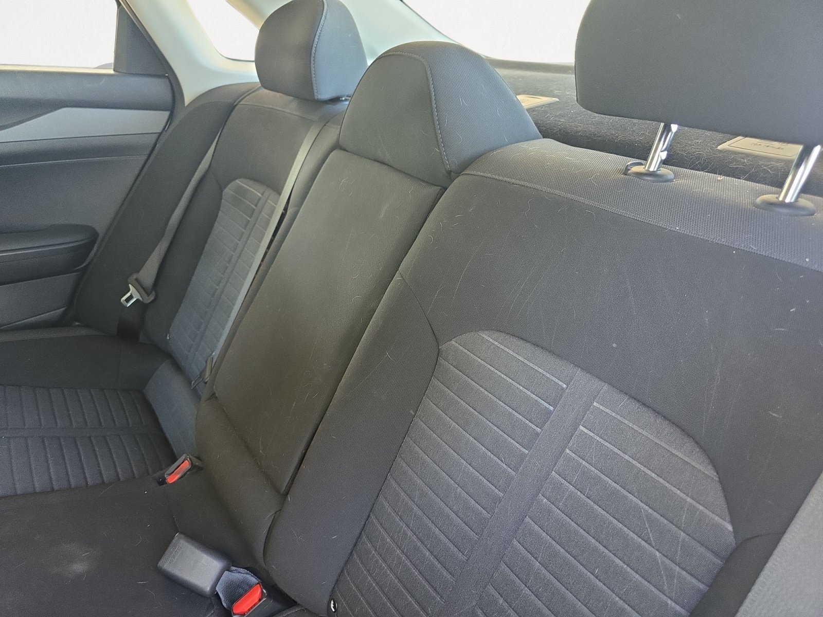 Certified Used 2025 Snow White Pearl Kia LXS image 22