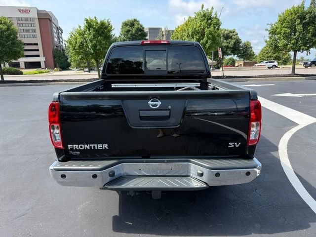 Used 2020 Black Nissan Crew Cab SV 4x2 image 6