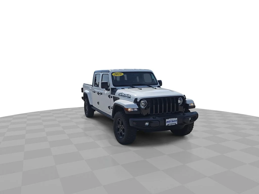 Used 2023 White Jeep Willys image 3