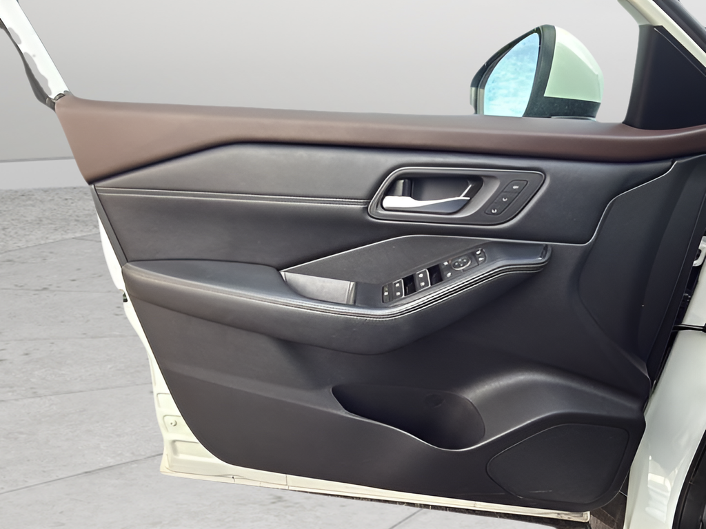 2023 Nissan Rogue SL - Photo 11