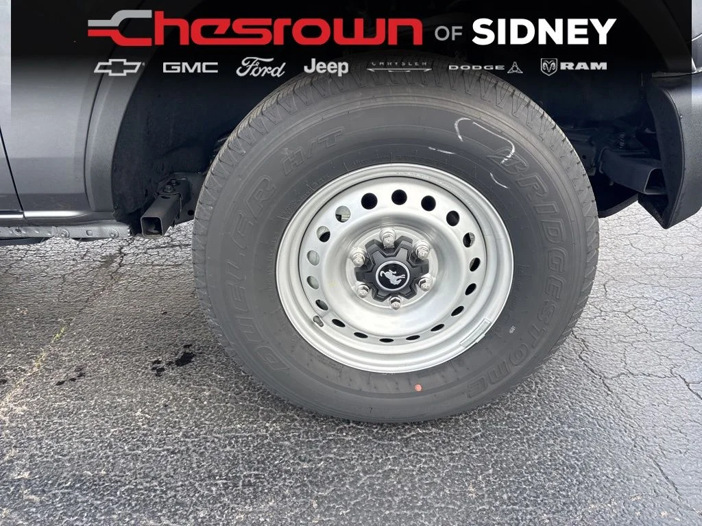 Used 2025 Gray Ford Base image 12