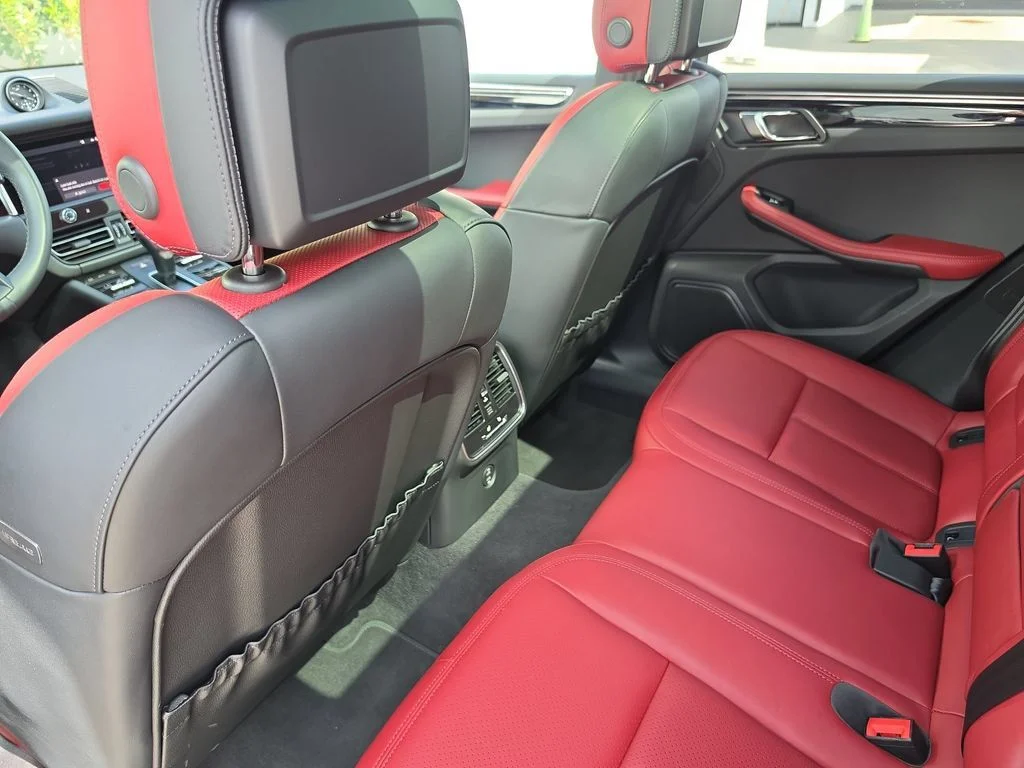 Used 2025 Black Porsche Base image 12