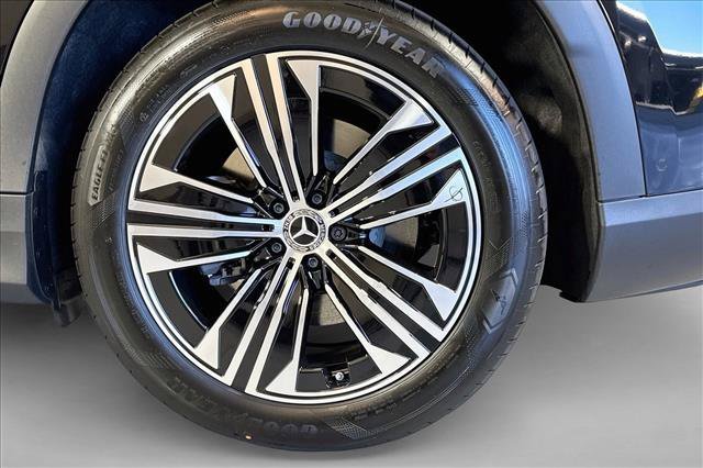 New 2026 Obsidian Black Metallic Mercedes-Benz EQS 400 image 57