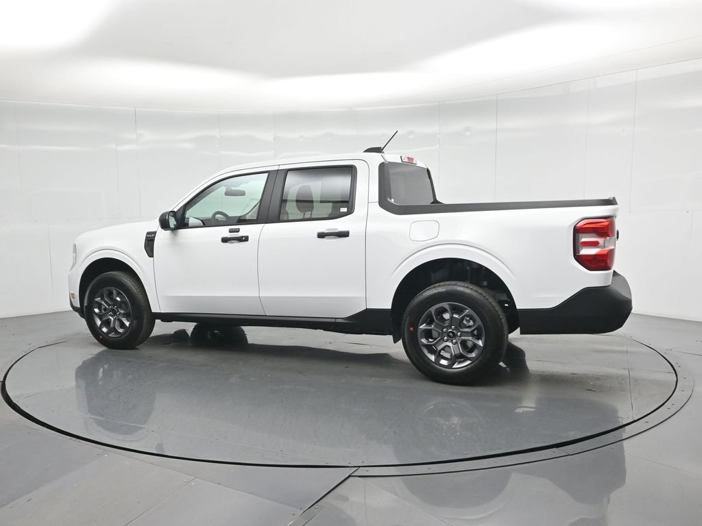 New 2026 Oxford White Ford XLT image 6