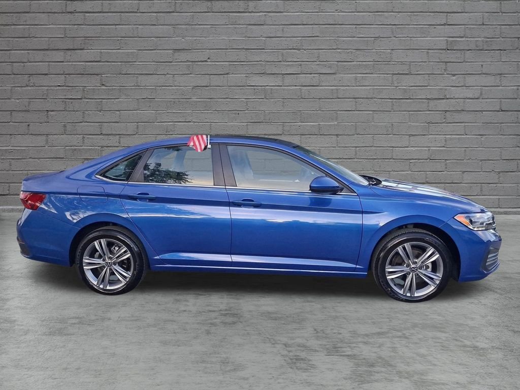 Used 2024 Blue Volkswagen 1.5T SE image 11