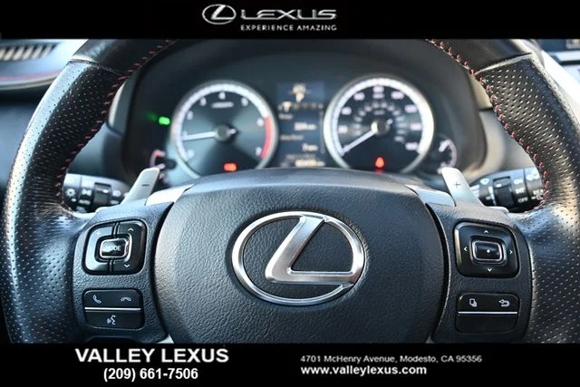 Used 2016 White Lexus 200t image 10