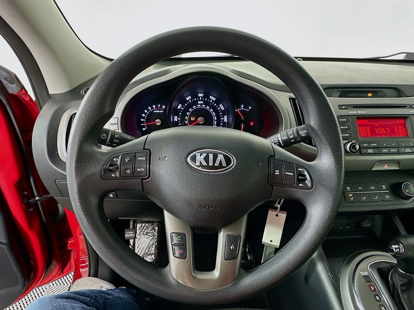 Used 2014 Signal Red Kia LX image 11