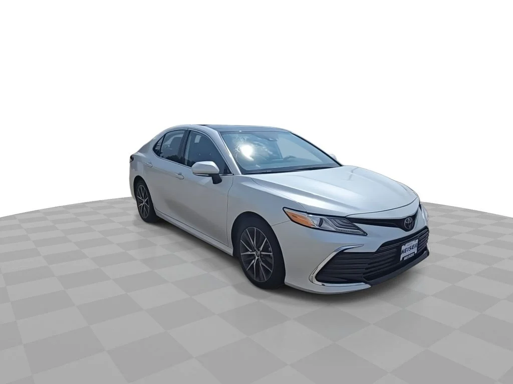Used 2023 Beige Toyota XLE image 2