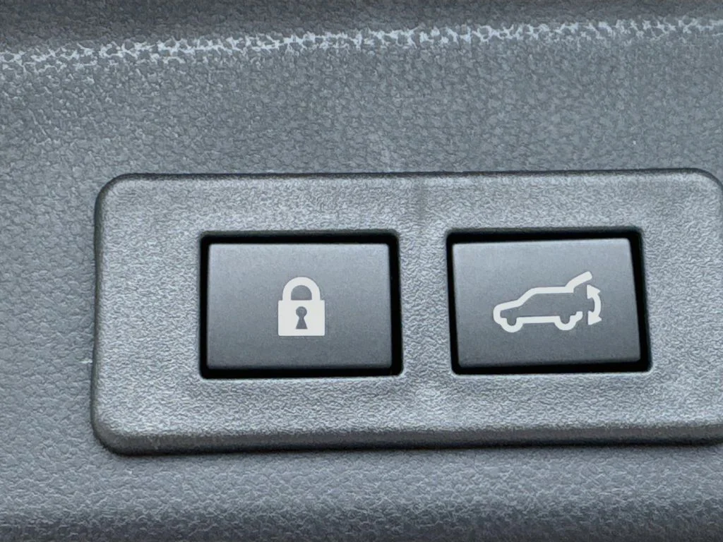2026 Subaru Ascent Touring - Photo 34
