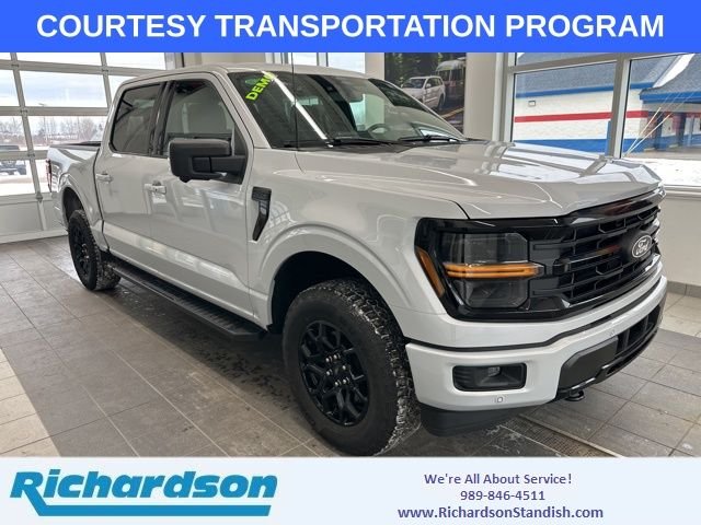 New 2025 White Ford XLT image 1