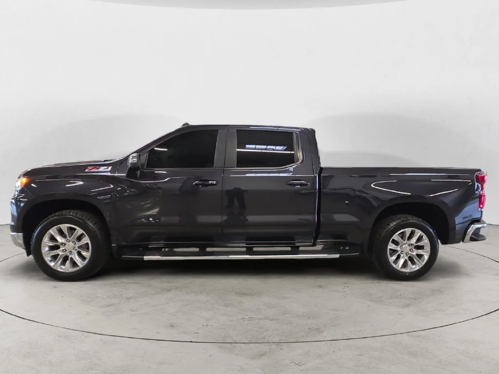 Used 2022 DARK ASH METALLIC Chevrolet LT image 12