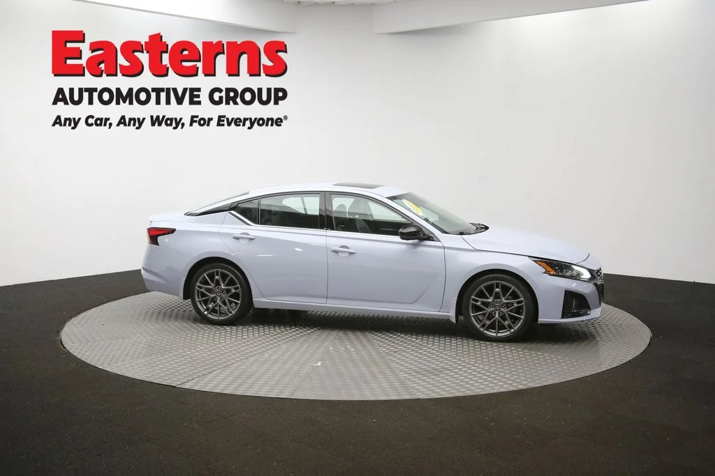 Used 2023 Gray Nissan 2.5 SL image 46