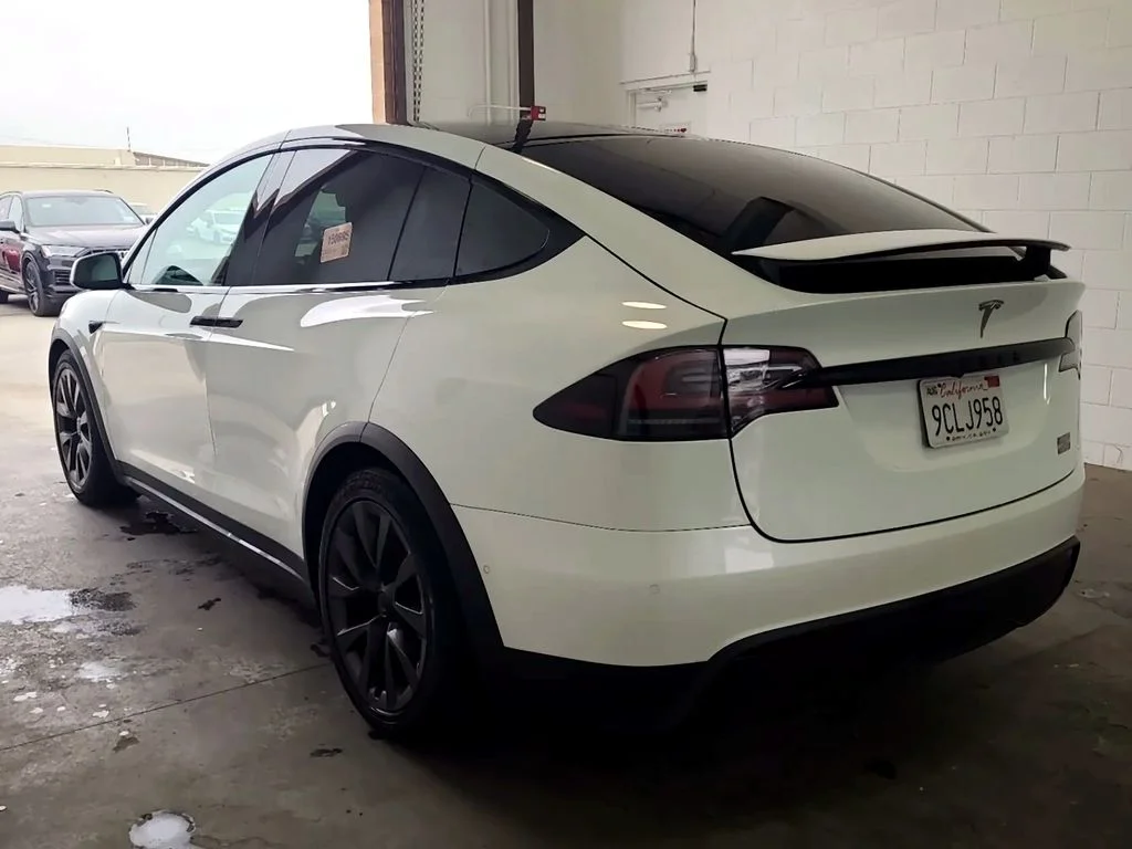 Used 2022 White Tesla Plaid image 2