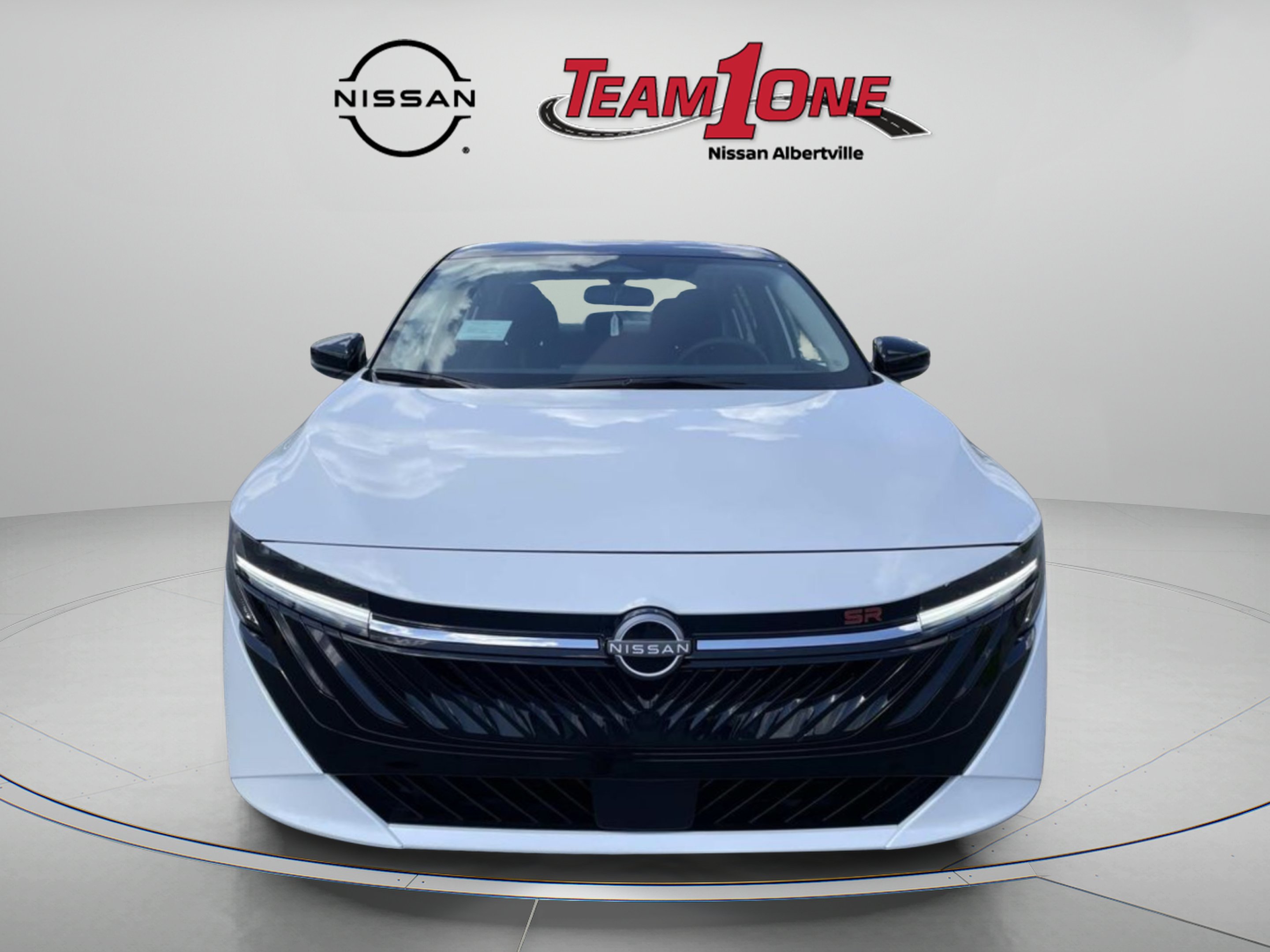 New 2026 Aspen White TriCoat / Super Black Two-tone Nissan SR image 2