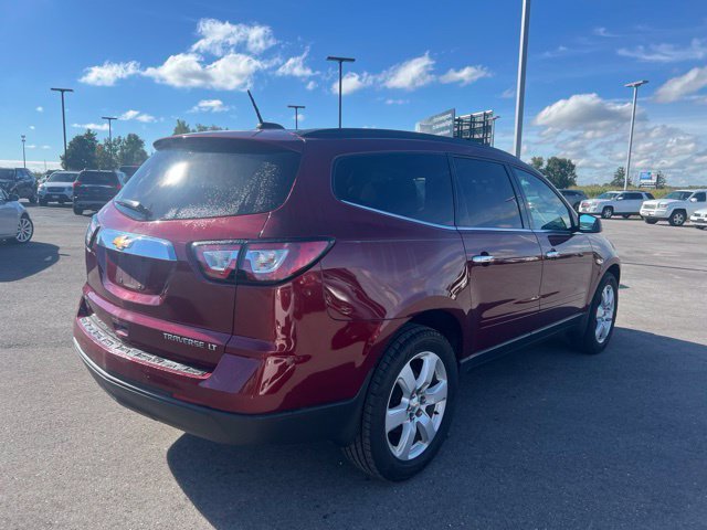 Used 2016 Siren Red Tintcoat Chevrolet LT image 3