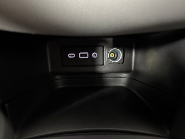 Used 2020 Midnight Blue Metallic Chevrolet LT image 16