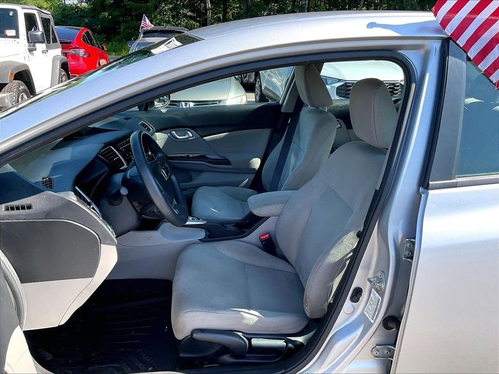 Used 2013 Silver Honda LX image 10