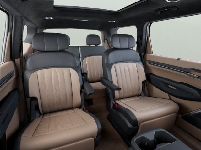 New 2026 Silver Kia GT-Line image 12