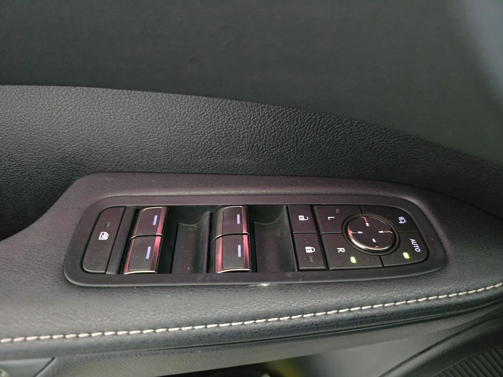 Used 2023 White Lexus 350 Premium Plus image 29