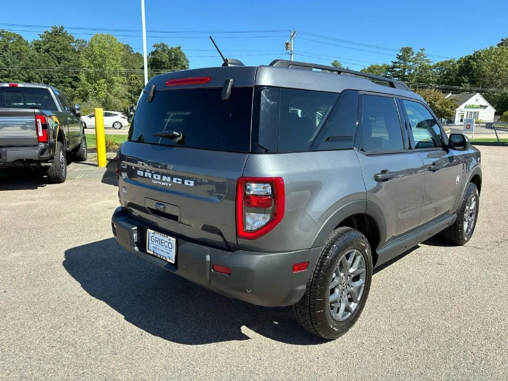 Used 2026 Gray Metallic Ford Big Bend image 3