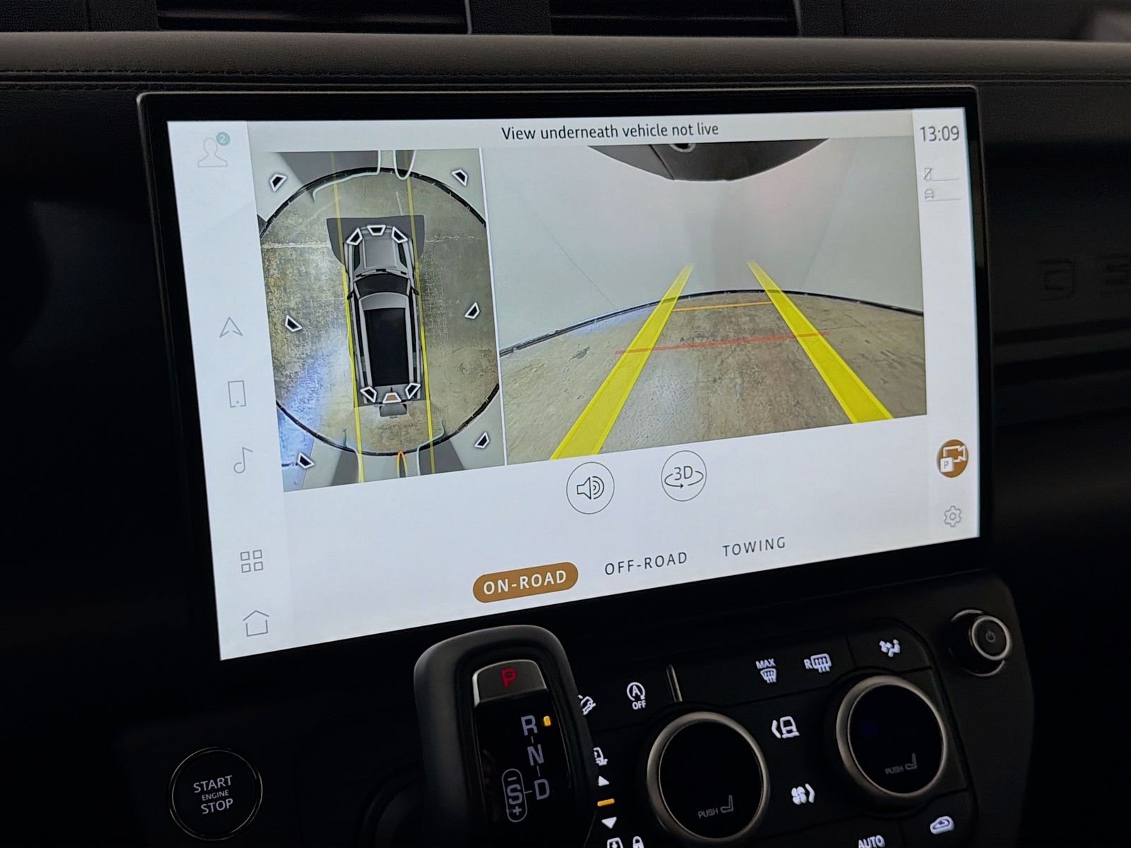 New 2026 Santorini Black Land Rover S image 17