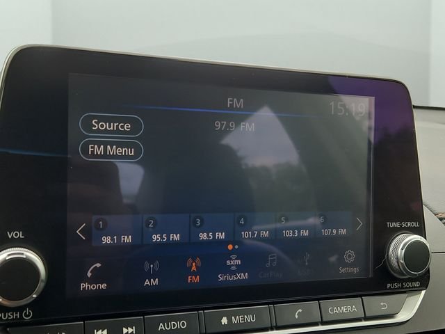 Certified Used 2022 Gray Nissan 2.5 SR image 17